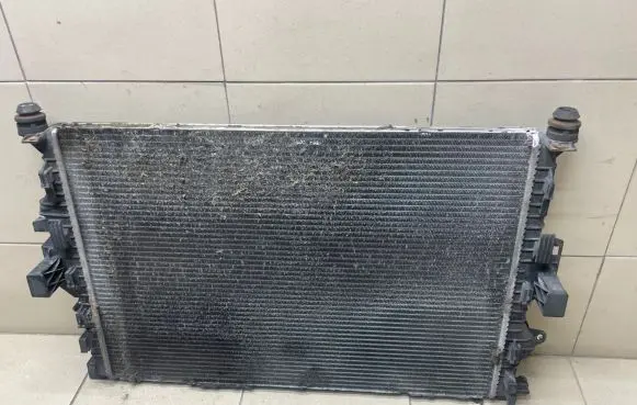 Ford Galaxy Coolant radiator