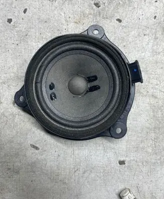 Audi A6 S6 C6 4F Front door speaker 1922295001