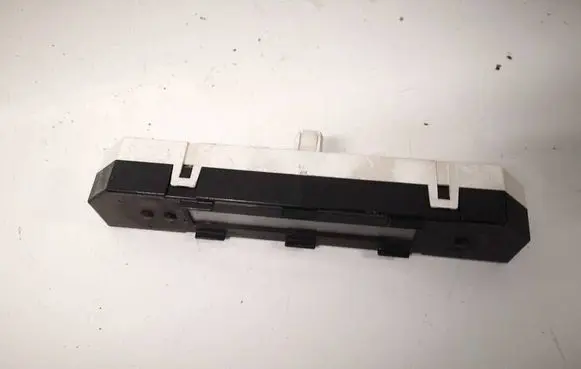 Suzuki Grand Vitara II Screen/display/small screen 3460065J41