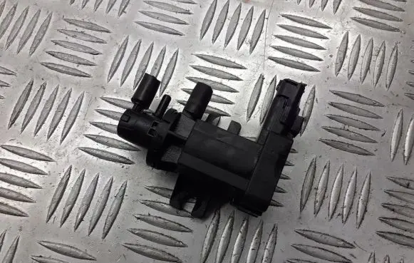 Citroen C4 Grand Picasso Vacuum valve 96525701