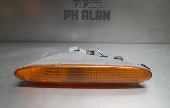 Jaguar XJ X308 Front bumper turn signal LNC4801AD 236535