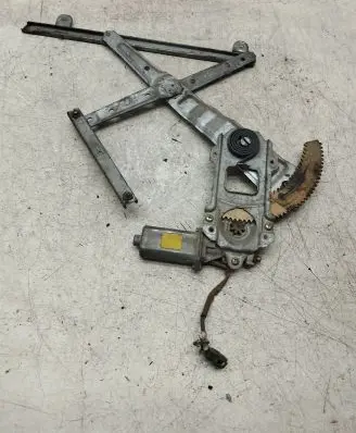 Subaru Impreza I Rear door window regulator with motor 1139