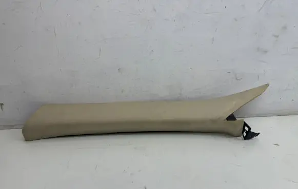 Maserati Ghibli (A) pillar trim 06700114210