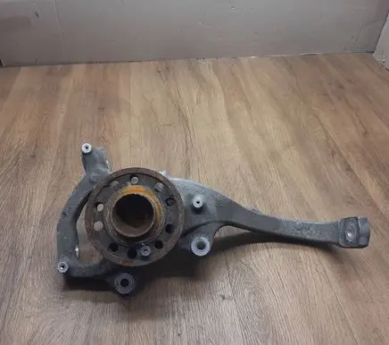 Mercedes-Benz E W213 Front wheel hub A2133324700