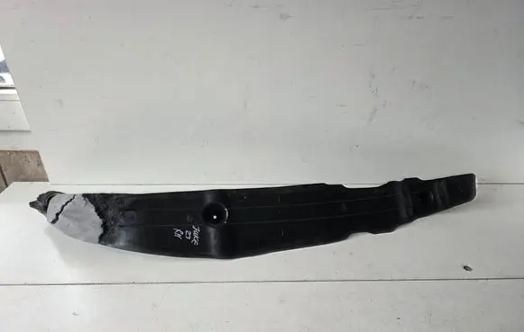 Nissan Juke II F16 Fender end trim 631306PA0A