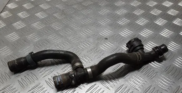 Audi A4 S4 B9 Engine coolant pipe/hose 8W0819334R 8W0122293AJ
