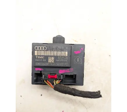 Audi Q7 4L Door control unit/module 4L0907290A