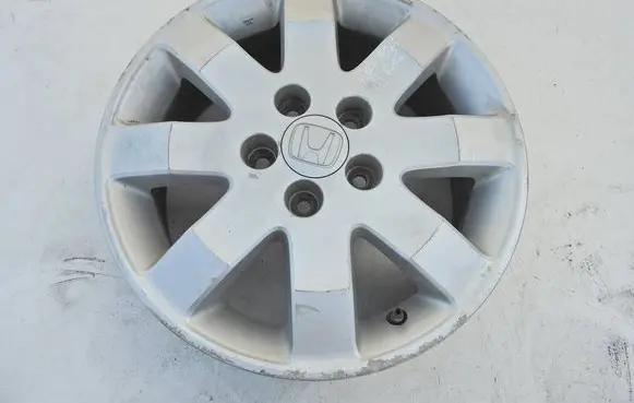 Honda HR-V R16 alloy rim 
