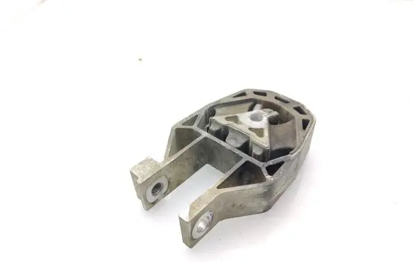 Ford Focus Engine mount bracket CV616P062DC 532E16