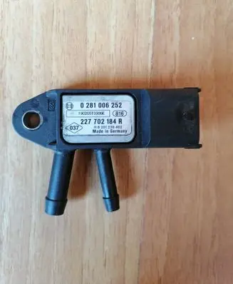 Renault Master III Exhaust gas pressure sensor 227702184R 0281006252