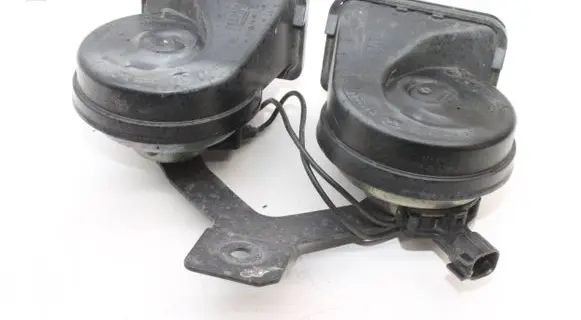 Land Rover Range Rover Evoque L538 Horn signal