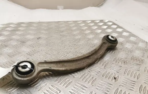 Mercedes-Benz E W238 Rear control arm 20409