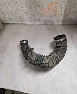 Opel Vivaro Intercooler hose/pipe 8200806067