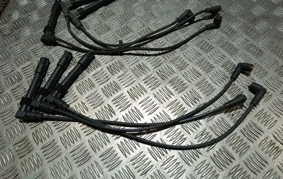 Audi A6 S6 C5 4B Ignition plug leads 078905113