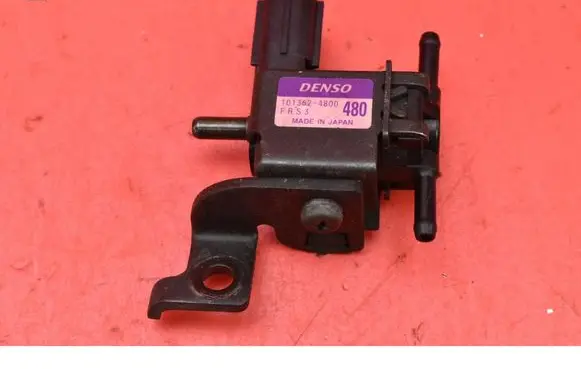 Honda Civic Vacuum valve 1013624800