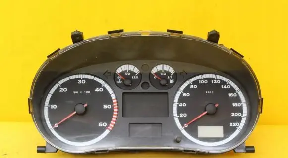 Seat Ibiza II (6k) Speedometer (instrument cluster) 6K0920801F