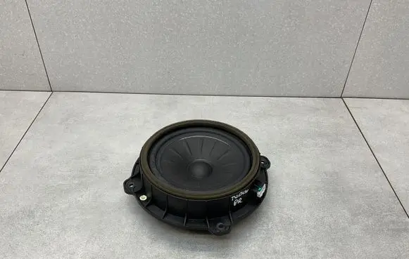 Hyundai Tucson TL Front door speaker 96330D3000