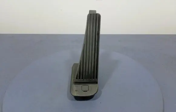 Volvo XC60 Accelerator throttle pedal 32269126