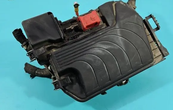 Infiniti Q30 Fuse box set A2469980601 IMPRK1470665