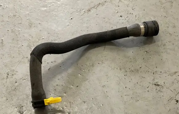 BMW 6 F12 F13 Engine coolant pipe/hose 15476810 7843266