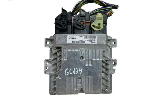 Volvo V70 Engine control unit/module 31355712 S180134103A