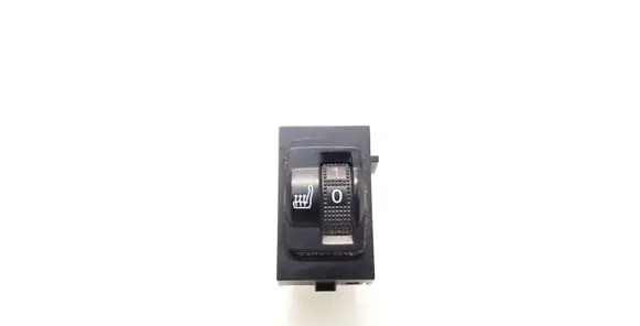 Peugeot 508 Seat heating switch 96666215XT 10020753 01059A02