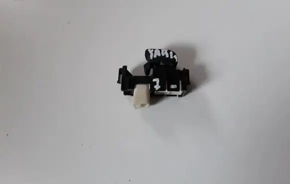 Toyota Yaris Electric window control switch 19282910