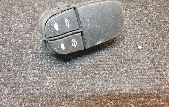 Ford Focus Electric window control switch 98AG14529AC