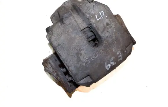 BMW 5 E39 Front brake caliper