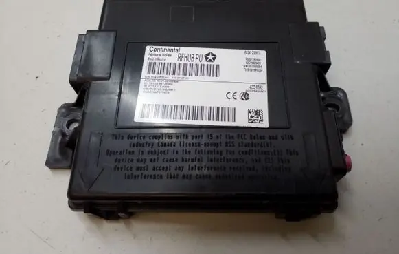 Chrysler Pacifica Keyless (KESSY) go control unit/module 68217818AD P68217818AD