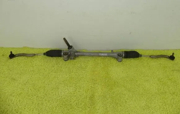 Toyota Yaris Steering rack PJ00071