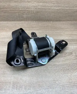 BMW 5 GT F07 Rear seatbelt 7233539 34073182B