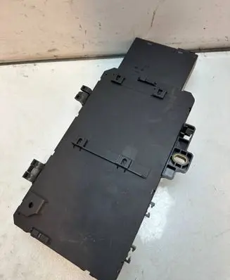 Opel Astra H Fuse box set 13220831hq