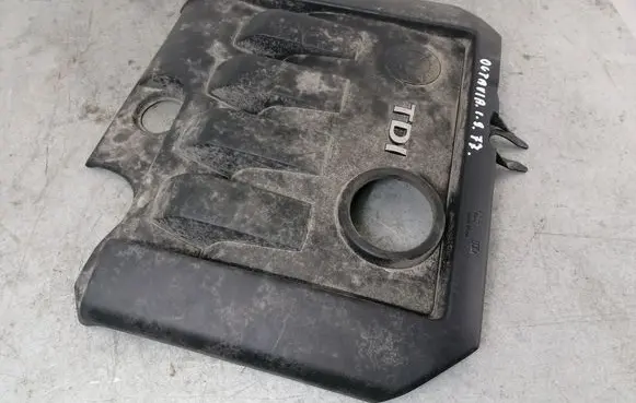 Skoda Octavia Mk2 (1Z) Engine cover (trim) 03G103925AN