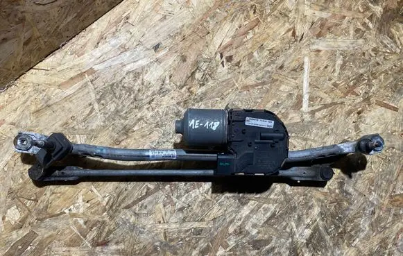 Front wiper linkage and motor