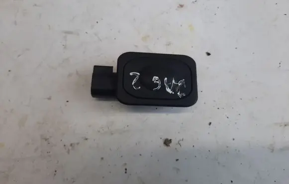 Jaguar XF Tailgate/boot open switch button 1L2T14K147AA