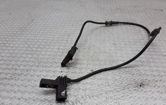 Mercedes-Benz C W203 ABS brake wheel speed sensor 2105407781