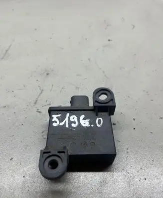 Volkswagen Touareg II Tire pressure sensor 7PP907283 002BE00001 52661701