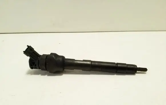 Jaguar XE Fuel injector 0445110664 G4D39K546CA