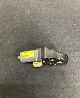 KIA Sportage Seat adjustment motor 88584D9000 8J18A4660