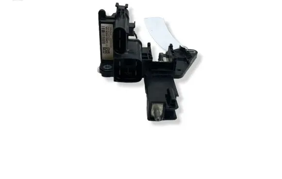 BMW M2 F87 Current control relay 935615901