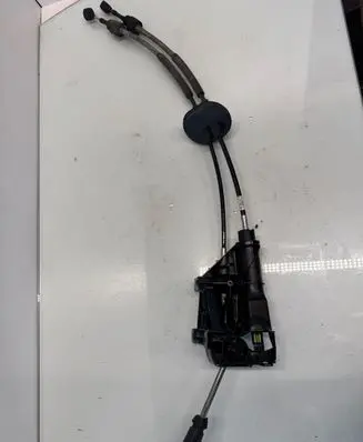 Gear shift cable linkage