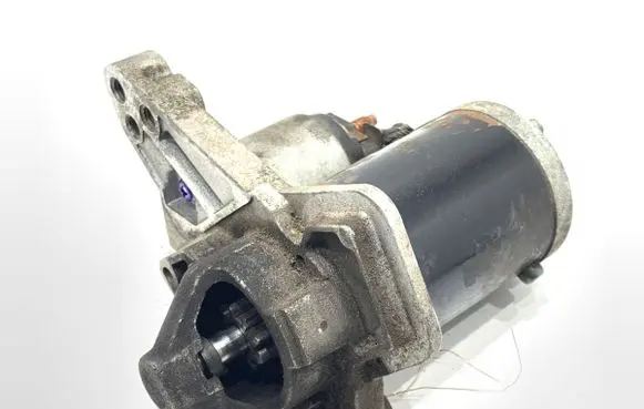 Dacia Duster II Starter motor 233000779R