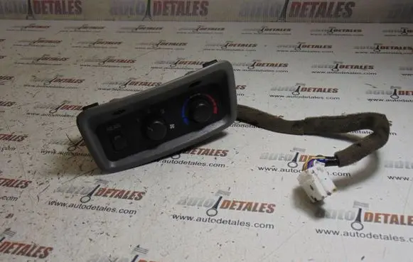Mitsubishi Pajero Climate control unit