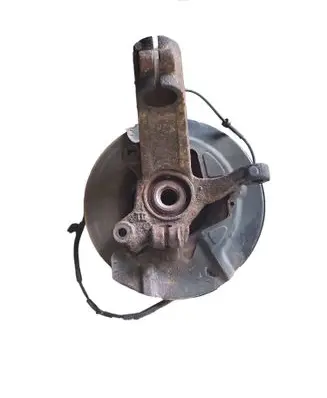 Volvo XC70 Front wheel hub spindle knuckle