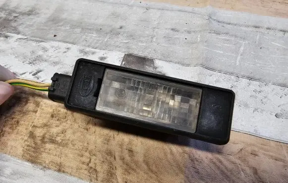 Peugeot 607 Number plate light 9635678580