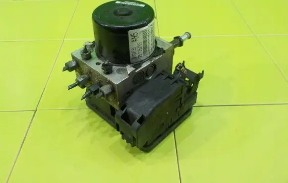 Opel Antara ABS Pump 95196739 XP274