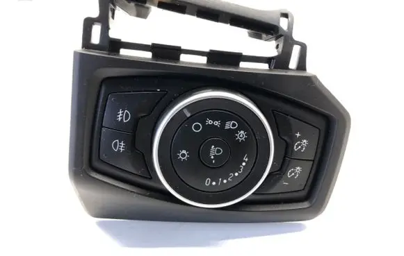Ford Focus Other switches/knobs/shifts F1ET13A024CA
