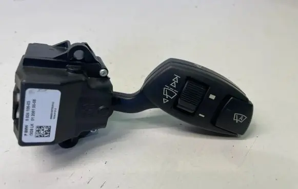 BMW 5 E60 E61 Wiper control stalk 6924106 692410603
