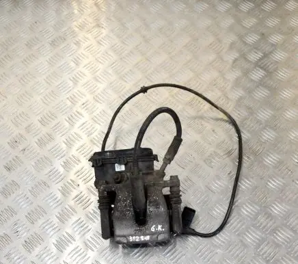 Mercedes-Benz A W176 Rear brake caliper A2464232198